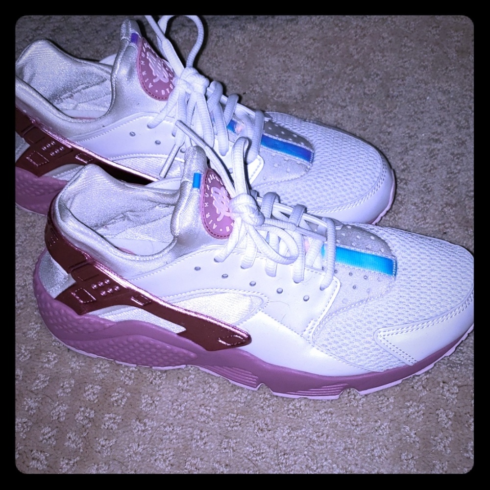 Nike Air Huarache pink iridescent Sneakers sz.9